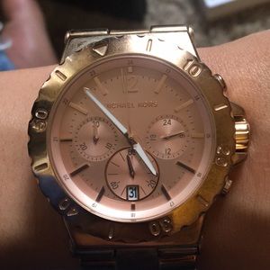 Rose gold MICHAEL KORS watch